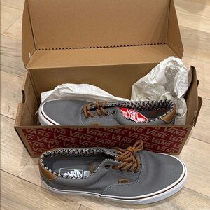 Vans Gray Brown Sneakers with Canvas and Leather Details